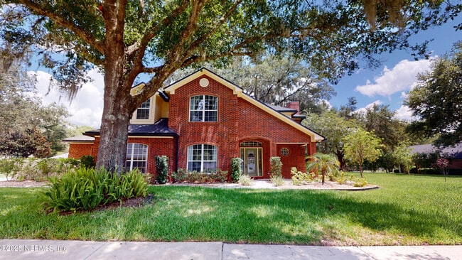 Building Photo - 11881 Honey Locust Dr