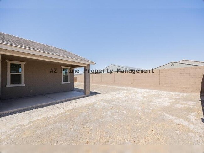 Building Photo - 4607 S 111th Dr