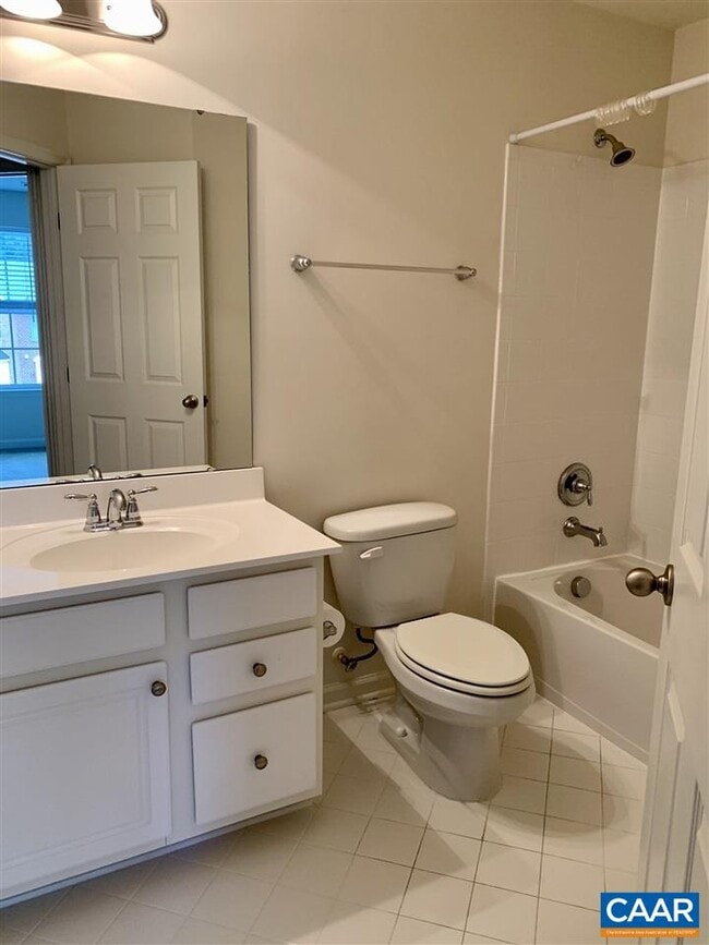 Building Photo - 836 Rockcreek Rd