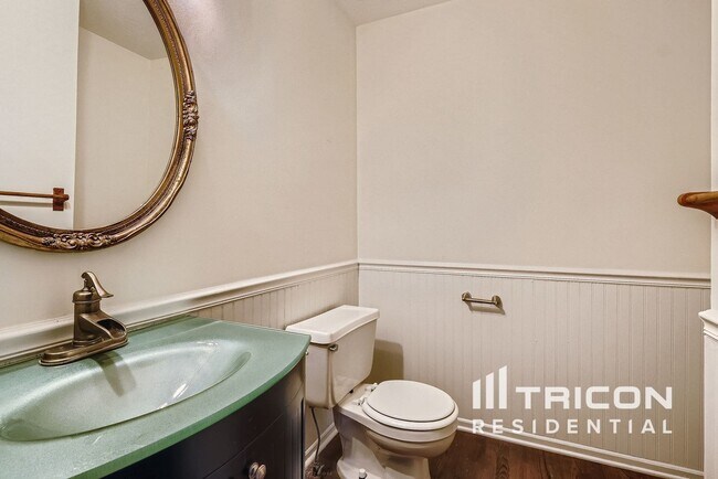 Building Photo - 75 Picketts Ridge Ct