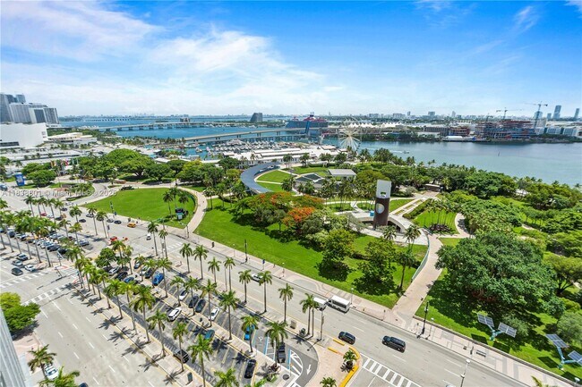 Building Photo - 50 Biscayne Blvd