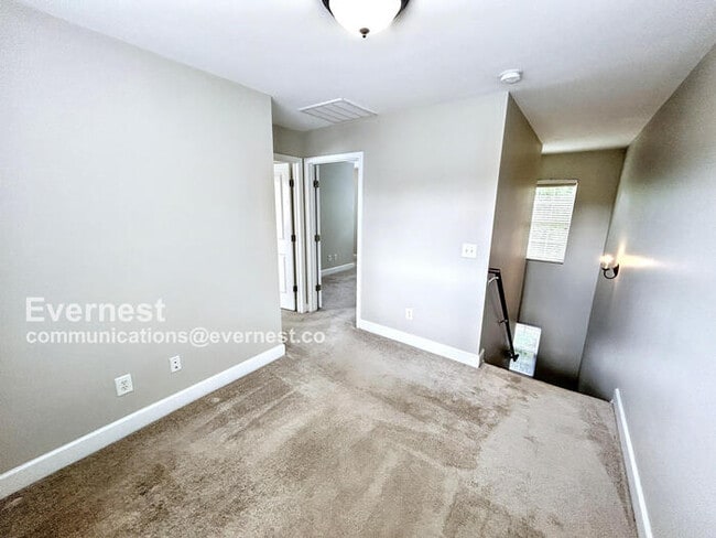 Building Photo - 9109 Otter Ln