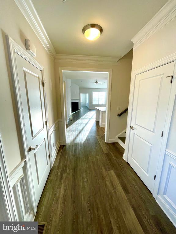 Building Photo - 906 Moorings Cir