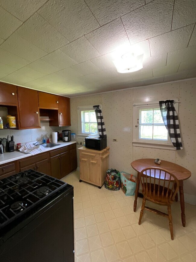 Building Photo - 1306 S Grant St