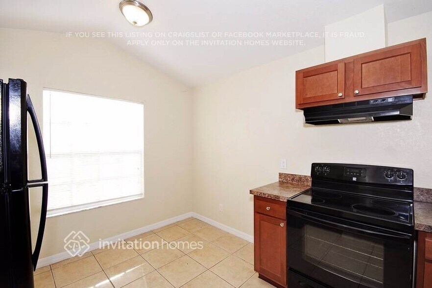 Building Photo - 314 S Observatory Dr