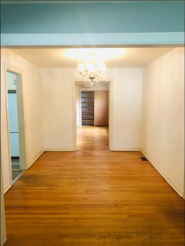 Building Photo - Charming 3-Bedroom Home in Quiet NW OKC Ne...