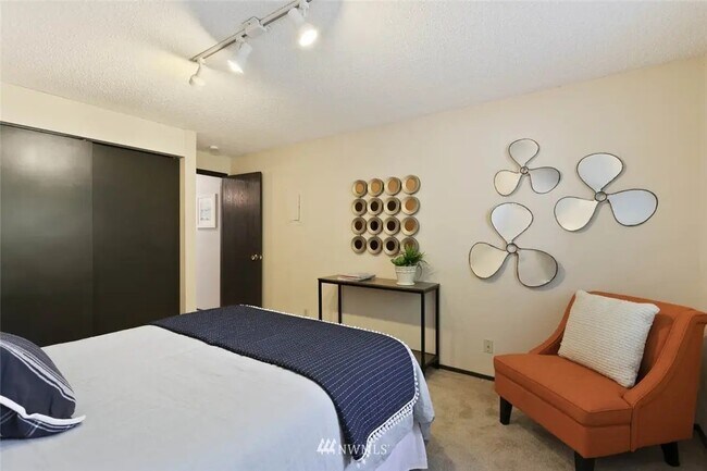 Building Photo - 8017 196th St SW