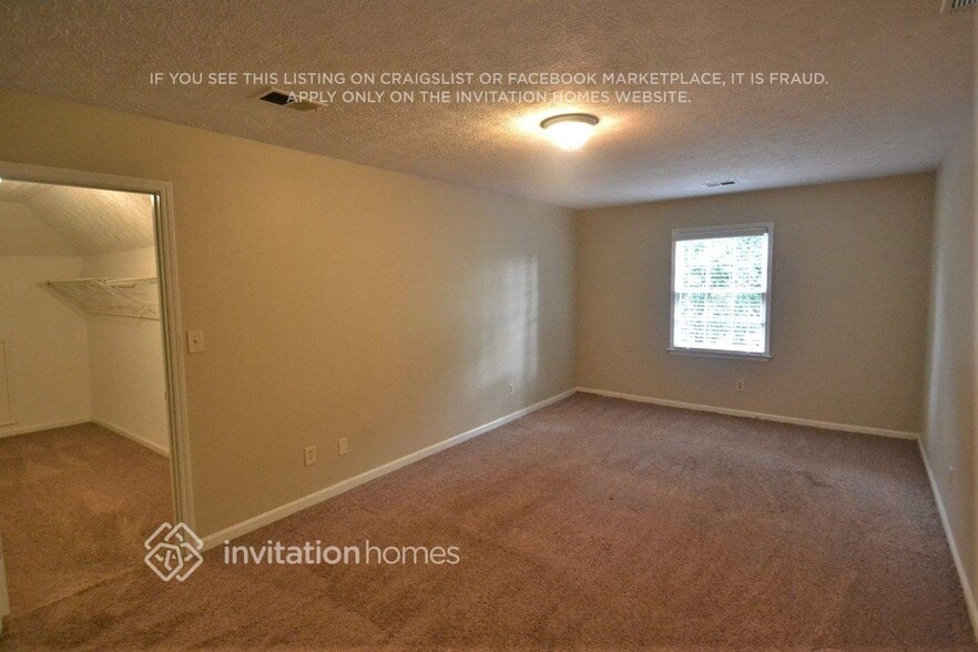 Building Photo - 5018 Stoney Point Cir
