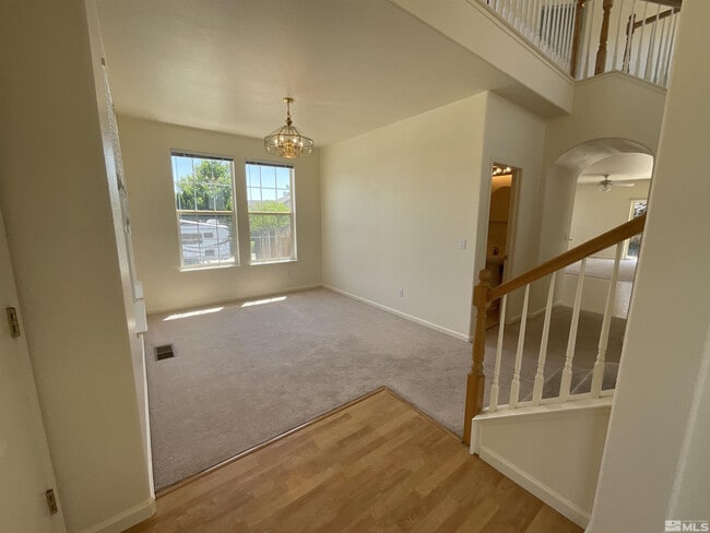 Building Photo - 5707 Rainier Peak Dr