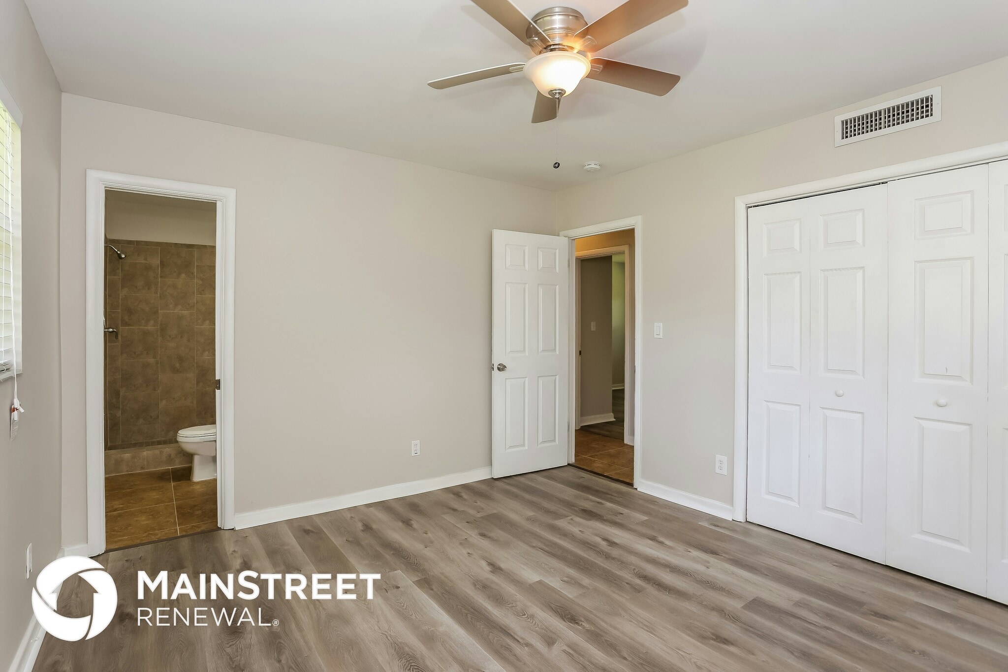 Building Photo - 1217 Brookmont Ave E