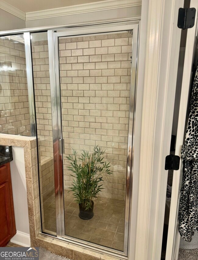 Building Photo - 2249 Ewell Park Dr NW