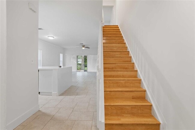 Building Photo - 12200 SW 6th St