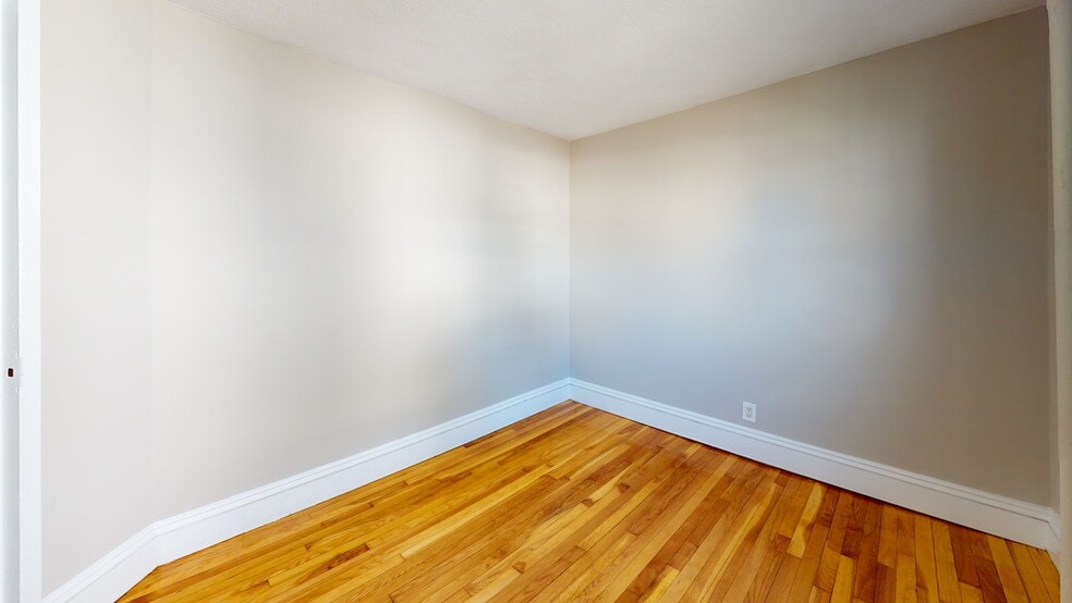 Building Photo - 20 Kelley Ct