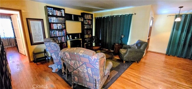 Building Photo - 10551 Karmont Ave