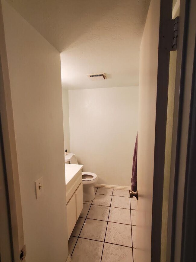 Building Photo - 4288 Rosemead Blvd