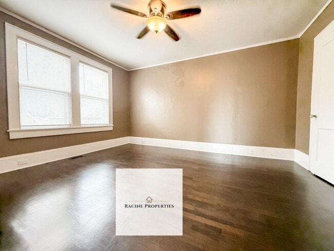 Building Photo - Charming Three Bedroom Home in Inman, SC