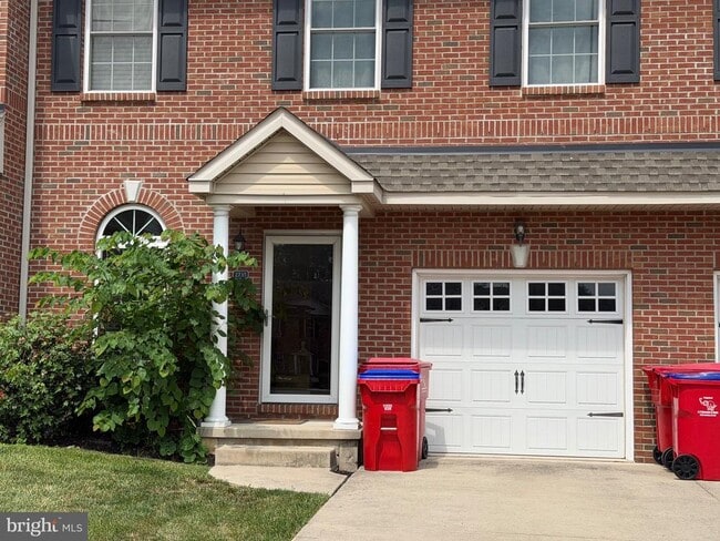 Building Photo - 2735 Keebler Ct