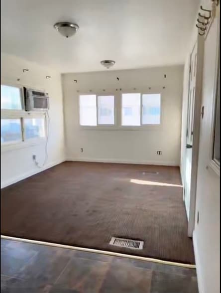 Building Photo - 15012 Lemoli Ave