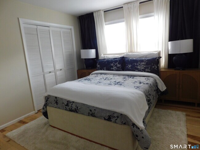 Building Photo - 26 Dayton Rd