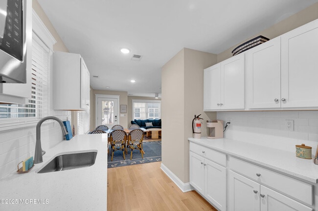 Building Photo - 12 Shell Rd