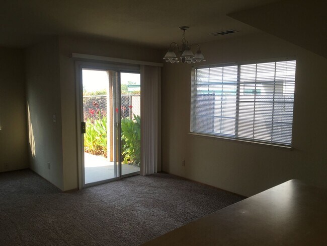 Building Photo - 4200 Stonewalk Ct
