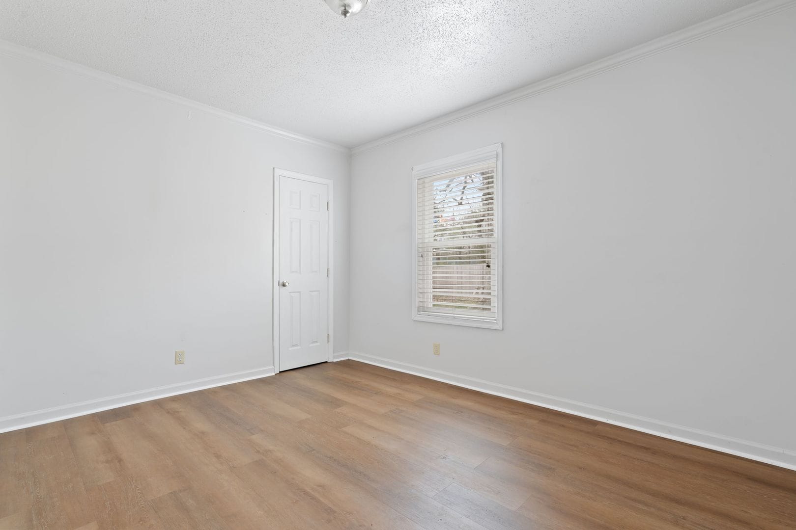 Building Photo - 3601 Cherryton Dr