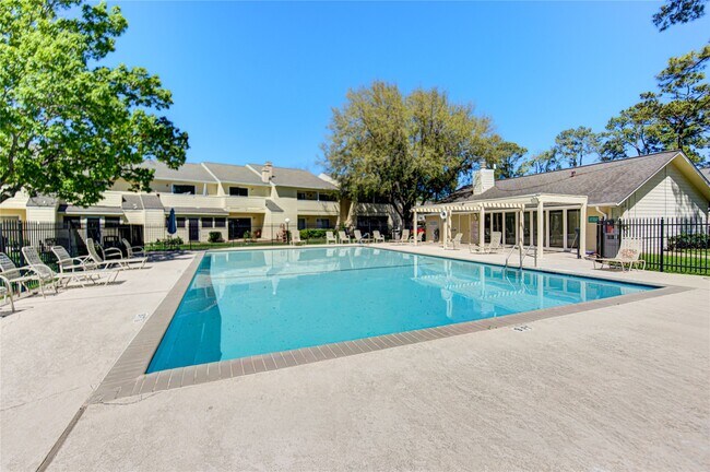 Building Photo - 14515 Wunderlich Dr