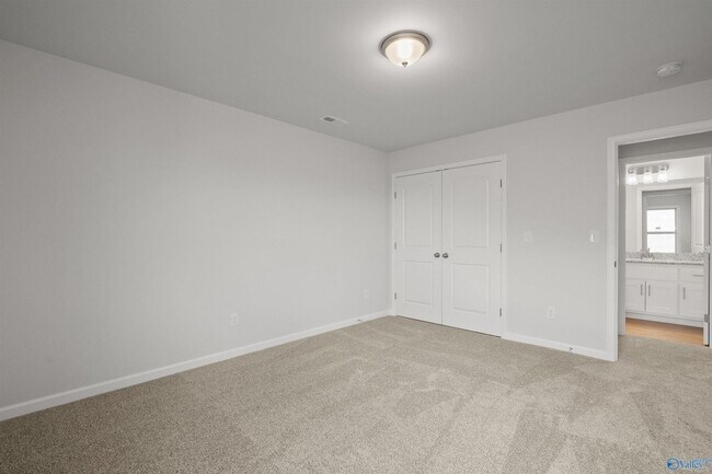 Building Photo - 4 Bedrooms in Hazel Green!!