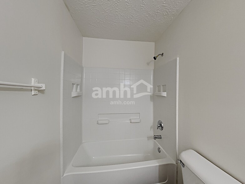 Building Photo - 3429 Boxelder Way