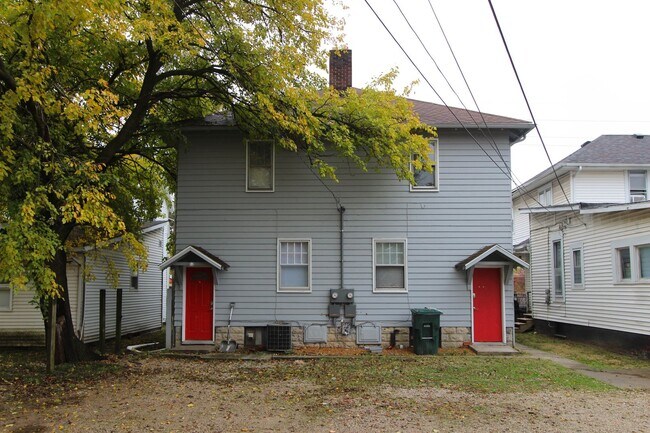 Primary Photo - PRELEASING for AUGUST! Close to Campus: In...