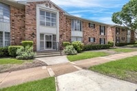 Building Photo - 5835 E University Blvd