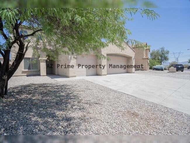 Building Photo - 30268 W Sheila Ln