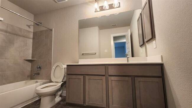 Building Photo - 2315 Honey Heights Ln