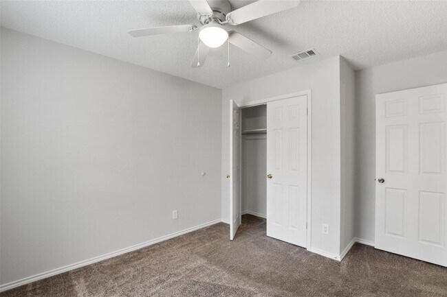 Building Photo - Welcome to this stunningly updated, three-bedroom, two-bath home located in the desirable Valley ...