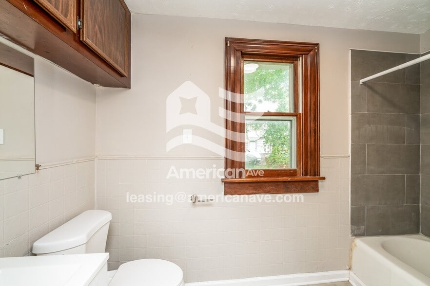 Building Photo - 1105#A Portland Avenue, 14621; #1600027 - 1600027