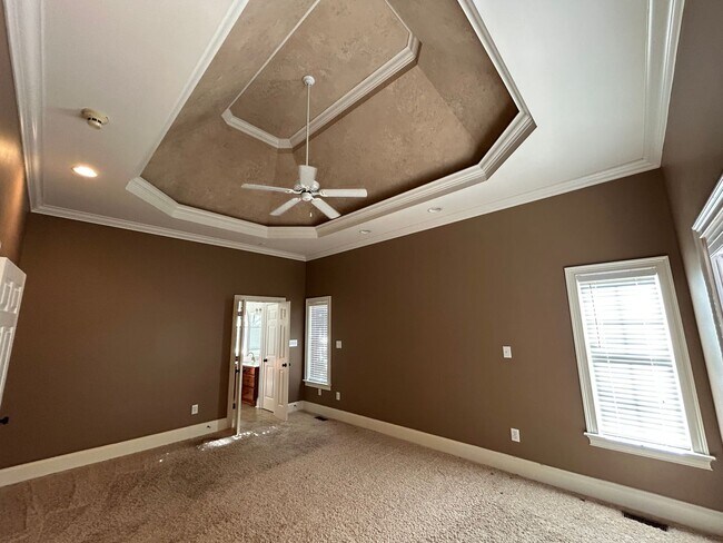 Building Photo - Executive Rental in West Rome $2,595