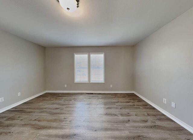 Building Photo - 500 Parnell Dr