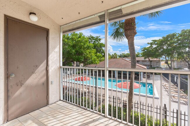 Building Photo - 8800 Royal Palm Blvd