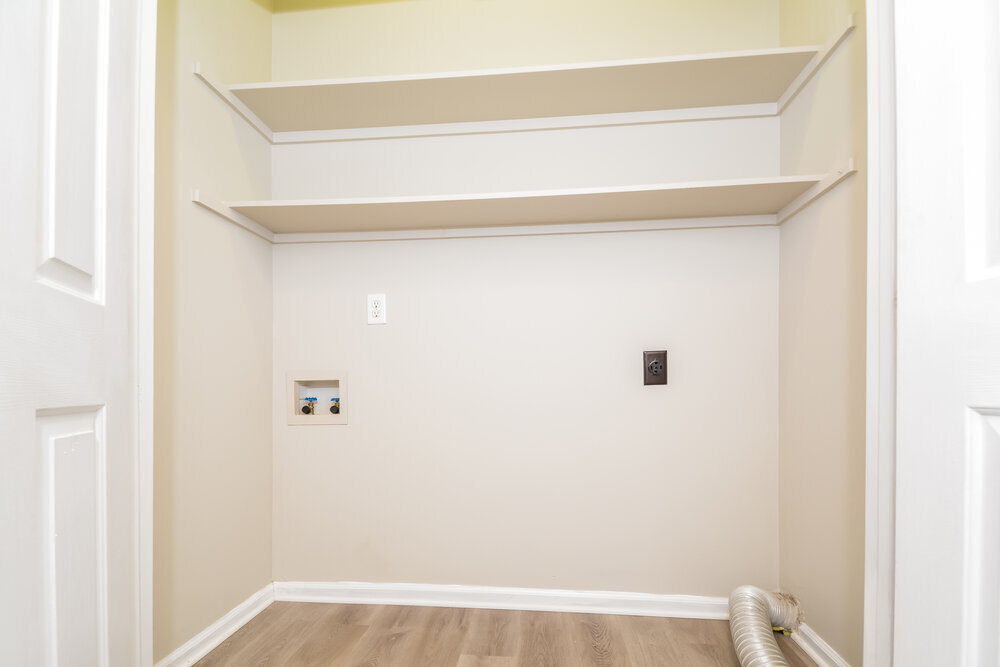 Building Photo - 1204 Cleason Ct