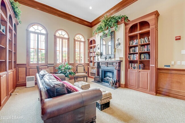 Building Photo - 1459 Areca Palm Dr