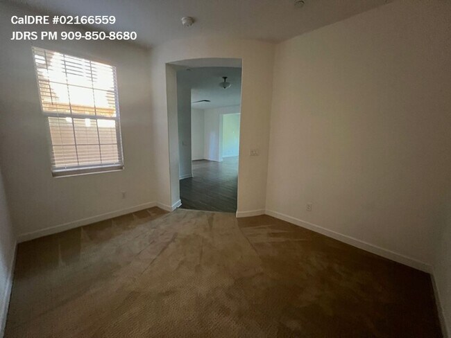 Building Photo - Chino Hills 3 Bedroom Condo