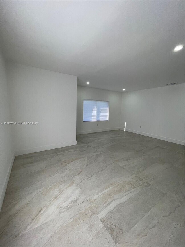 Building Photo - 1310 Sharazad Blvd