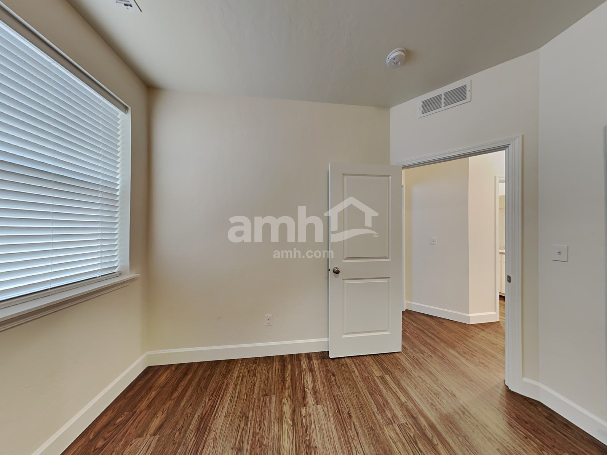 Building Photo - 164 E Sicily Dr