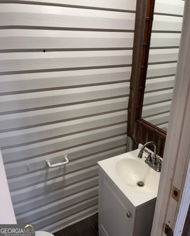 Building Photo - 1685 GA-54