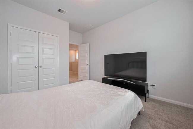 Building Photo - 3115 Planters Peak Dr