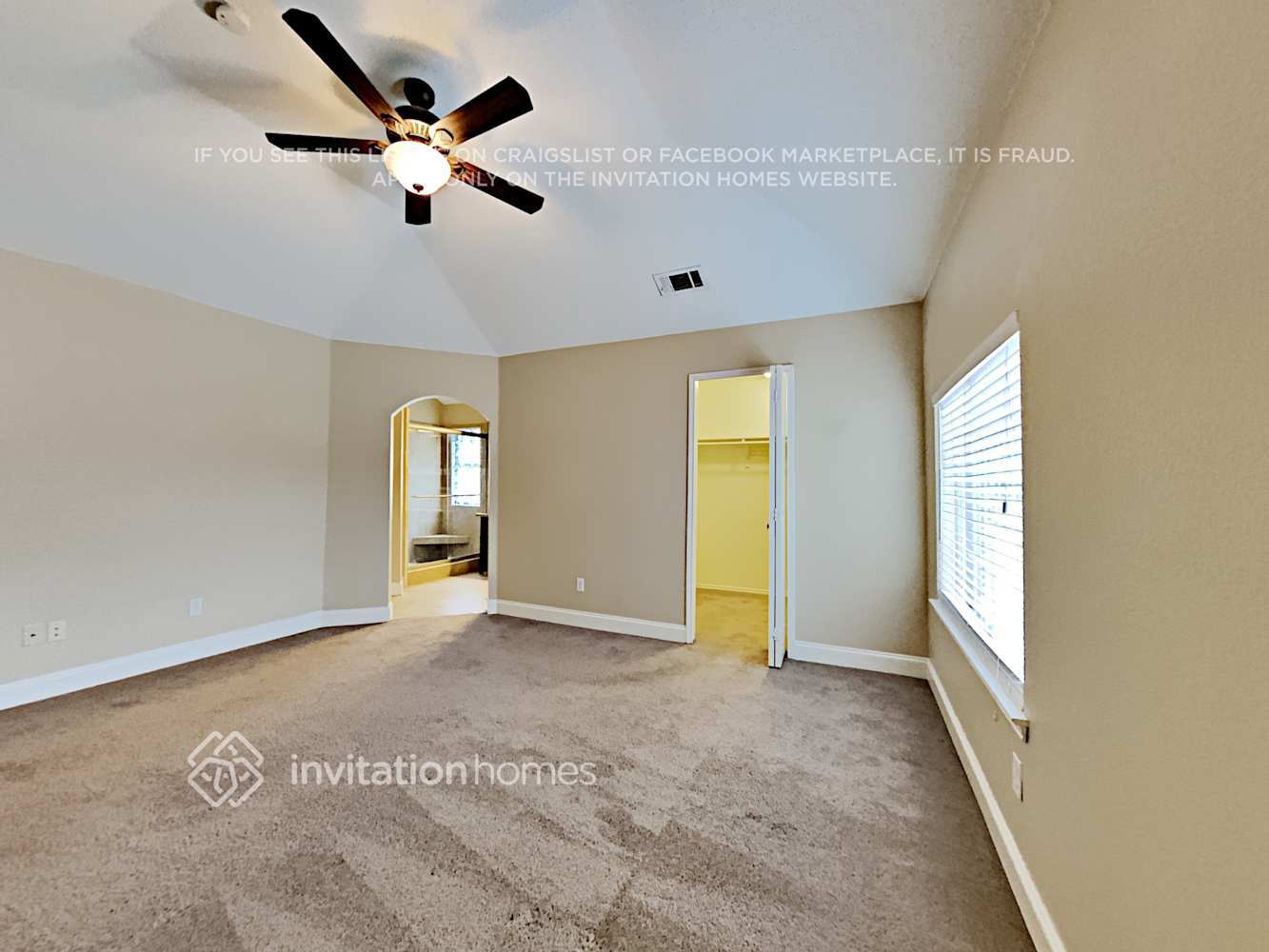Building Photo - 921 Mockingbird Dr