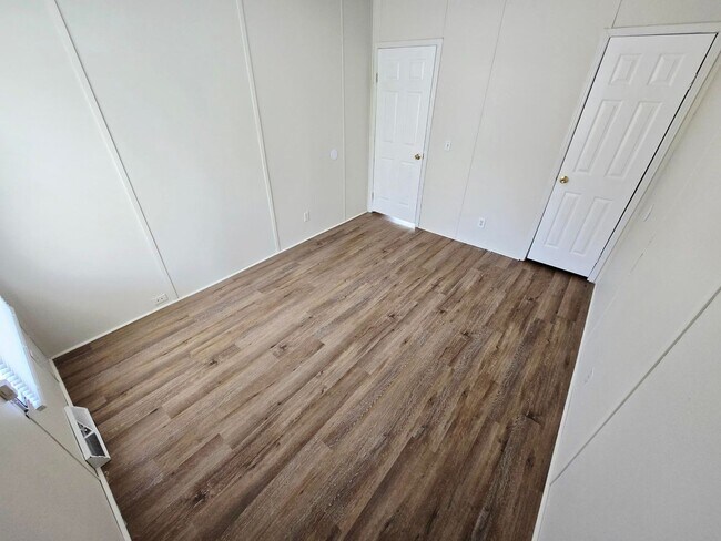 Building Photo - 3 Bed 2 Bath in quiet country setting! View this home TODAY!