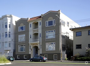 Building Photo - 450 40th St