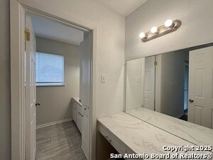 Building Photo - 311 E San Antonio Ave