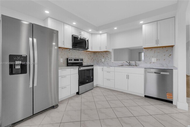 Building Photo - 12950 SW 13th St